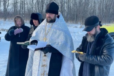 Чин великого освящения воды провели в поселке Ола ИА MagadanMedia