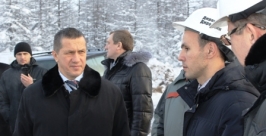 Полпред Президента в ДФО Юрий Трутнев на строительстве ЛЭП &quotЦентральная – Сокол – Палатка Управление информационной политики администрации Магаданской области