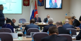 Кандидатуры первых двух вице-премьеров согласовали депутаты Магаданской областной Думы Федонина Елена, MagadanMedia