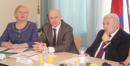 Встречу открыл Владимир Печеный Мария Золотарева, MagadanMedia