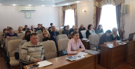 Участники совещания по подготовке первомайского шествия Виталий Моряков MagadanMedia