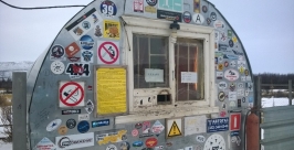 На 731 км трассы &quotКолыма&quot стоит заправка и кафе &quotКуба&quot, пожалуй, самое популярное здесь Александр Крылов, MagadanMedia