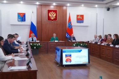 На Колыме наградили победителей конкурса &quotРоссийская организация высокой соцэффективности&quot Источник