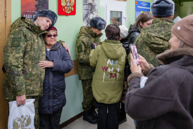 В Магадане 16 новобранцев проводили на срочную службу Источник