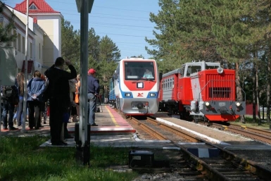 Детская железная дорога открыла свой 57-й сезон в Хабаровске	 Пресс-служба ОАО &quotРЖД&quot