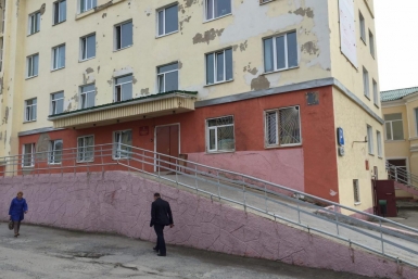 Нарушения по охране здания обнаружила прокурорская проверка в Магаданской больнице региона Пресс-служба Магаданской областной больницы