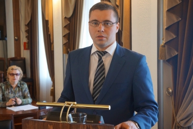 Начальник отдела разработки отраслевых программ &quotГазпромнефть – СМ&quot Станислав Харченко Мария Золотарева, MagadanMedia