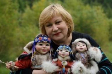 Три куклы, сделанные мастером из Магадана, будут представлены на Всероссийской выставке Пресс-служба правительства Магаданской области