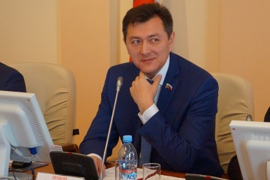 Магаданцы имеют право знать, сколько зарабатывают их депутаты – Андрей Попов Мария Золотарева, MagadanMedia