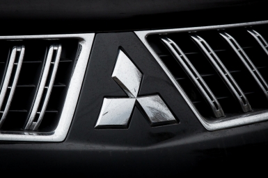 Магаданец, задолжавший за теплоэнергию, чуть было не лишился Mitsubishi Pajero ИА MagadanMedia