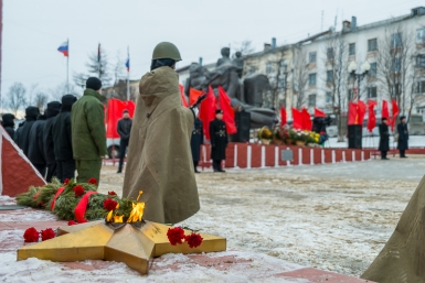 Вечный огонь Александр Крылов, ИА MagadanMedia