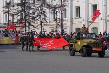 Парад Победы Мария Золотарева, MagadanMedia