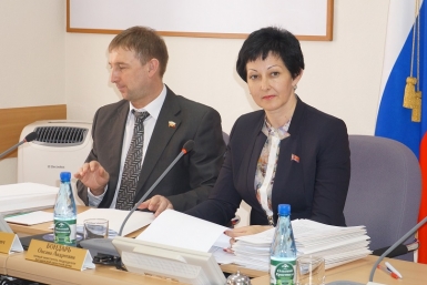 Эдуард Козлов и Оксана Бондарь Мария Золотарева, MagadanMedia