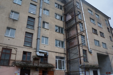 Многоквартирные дома в Магадане начали готовить к предстоящей зиме Мария Золотарева, ИА MagadanMedia
