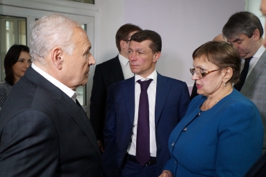 Владимир Печеный, Максим Топилин и Валентина Кафтан Мария Золотарева, MagadanMedia