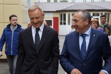 Министр образования Дмитрий Ливанов в магаданском детсаду № 50 Мария Золотарёва, ИА MagadanMedia