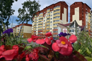 Фасады в Южно-Сахалинска Юрий Гуршал, ИА SakhalinMedia