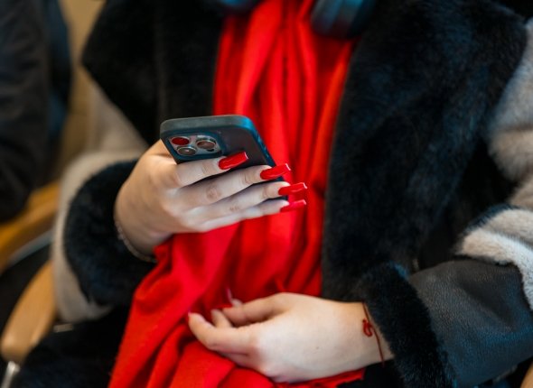 Жалоба в домовом ЖКХ-чате в MAX не гарантирует ответа: как правильно писать
